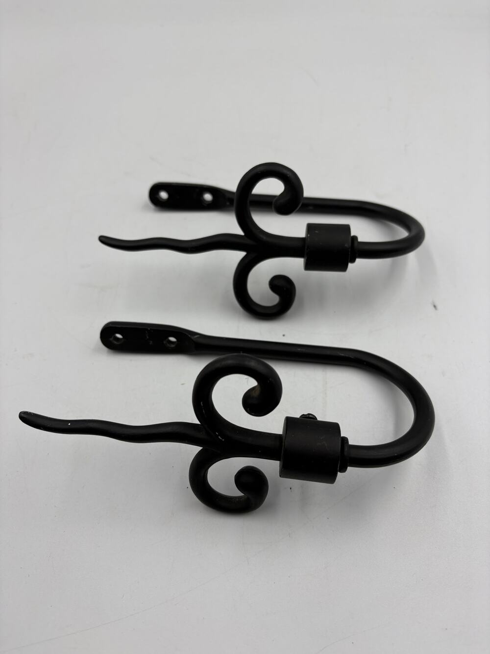 Black Wrought Iron Curtain Holdbacks Pair Scroll Drapery Tie Backs 6"